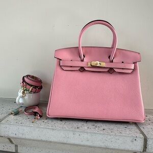 Leather handbags with Design similar to size 30 CM